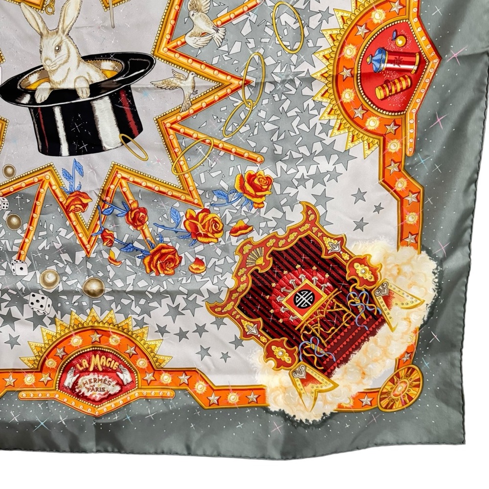 Hermés Scarf Carre La Magie Gray Multicolor 100% Silk Signed Claudia Size 90cm - Picture 6 of 11